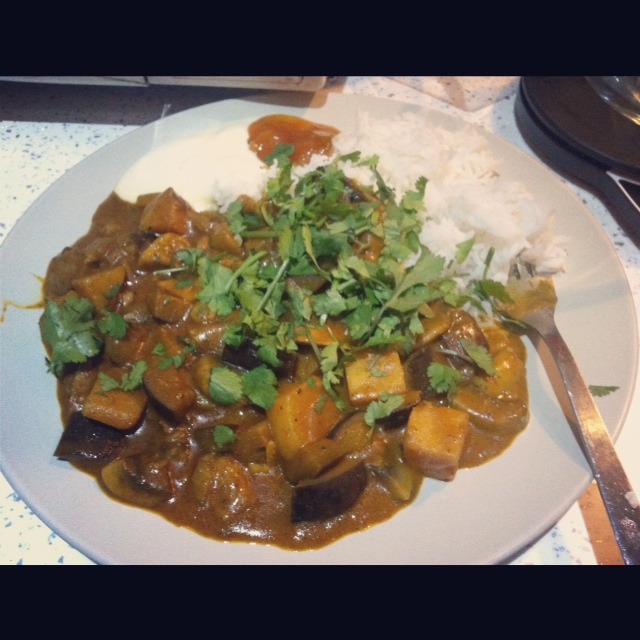 One pot mushroom, aubergine and butternut squash curry (vegan)